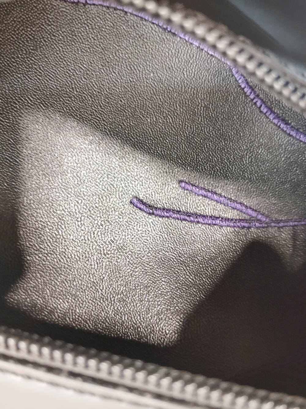 Black Cat-Shaped Crossbody Bag with Purple Stitching - Picture 6 of 6